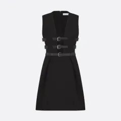A black dress product photo
